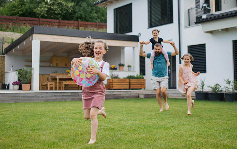 https://leocare.eu/fr/wp-content/uploads/2021/01/assurance-habitation-villegiature.jpg
