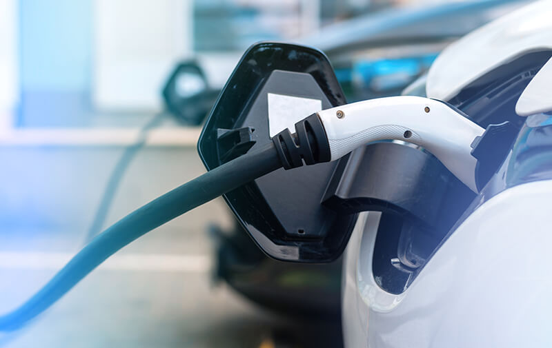 https://leocare.eu/fr/wp-content/uploads/2021/01/voiture-leasing-social.jpg