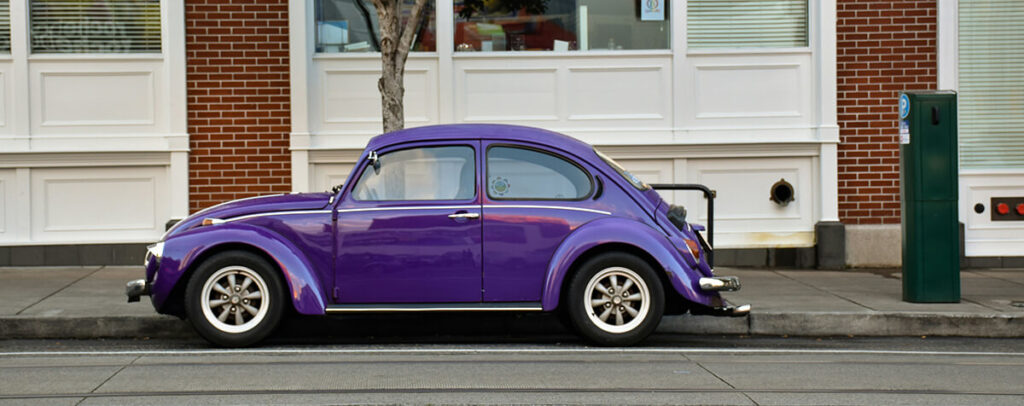 voiture violette