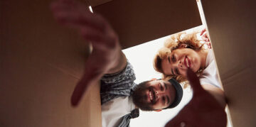 couple carton demenagement