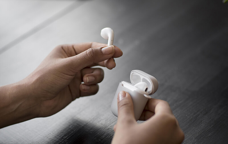 apple airpods