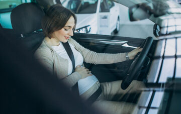 femme enceinte voiture