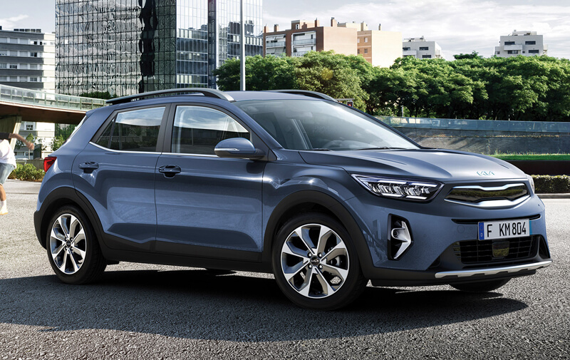 https://leocare.eu/fr/wp-content/uploads/2025/10/kia-stonic.jpg