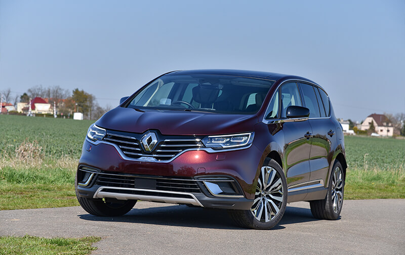 https://leocare.eu/fr/wp-content/uploads/2025/10/renault-espace.jpg