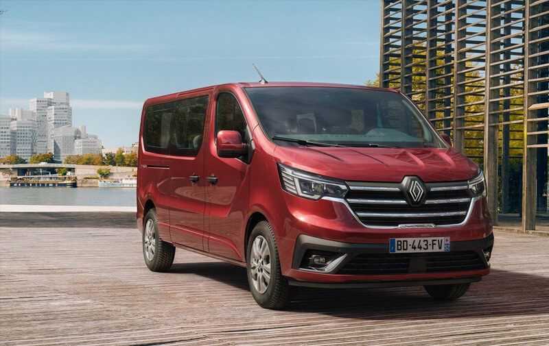 https://leocare.eu/fr/wp-content/uploads/2025/10/renault-trafic.jpg