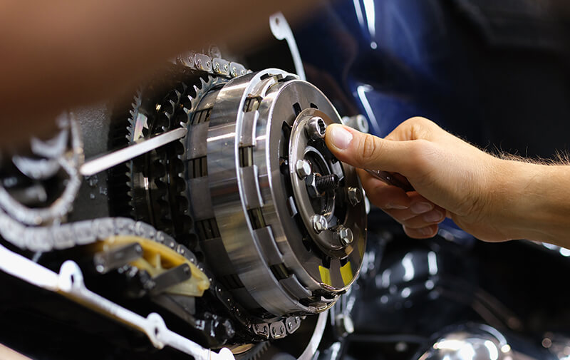 https://leocare.eu/fr/wp-content/uploads/2026/03/reparation-moto-2.jpg