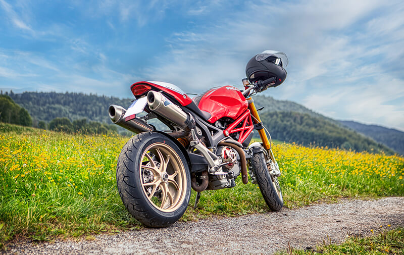 https://leocare.eu/fr/wp-content/uploads/2026/04/moto-ducati.jpg