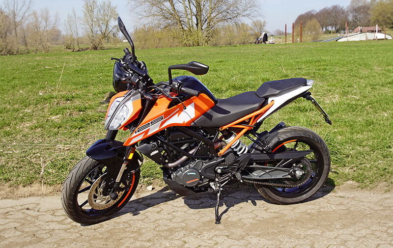 https://leocare.eu/fr/wp-content/uploads/2026/04/moto-ktm.jpg