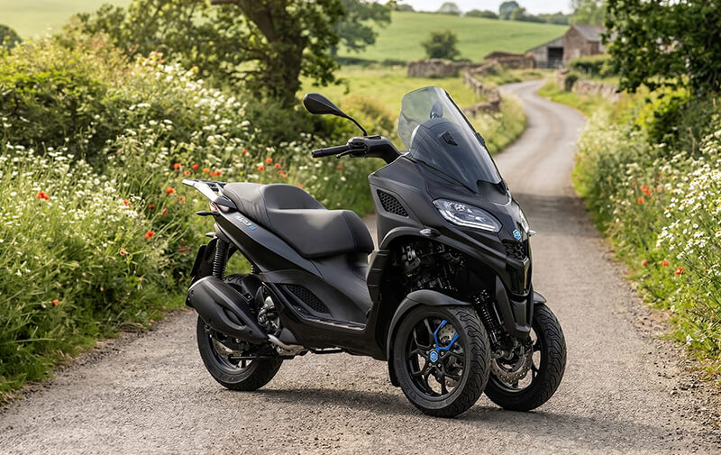 https://leocare.eu/fr/wp-content/uploads/2026/04/moto-piaggio.jpg