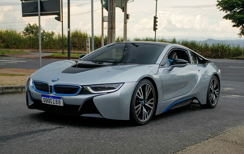Assurance auto BMW i8 : formules et tarifs