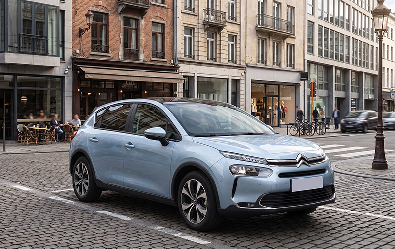Assurance auto Citro&euml;n C8 : formules et tarifs
