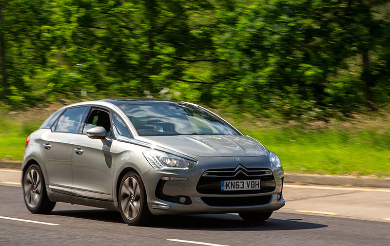 Assurance auto Citro&euml;n DS5 : formules et tarifs
