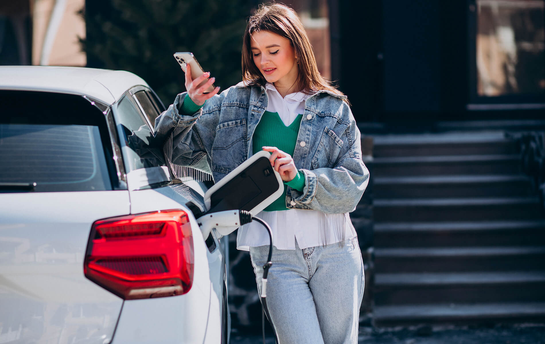 Quel est le d&eacute;lai de souscription pour l&rsquo;assurance d&rsquo;une voiture &eacute;lectrique ?
