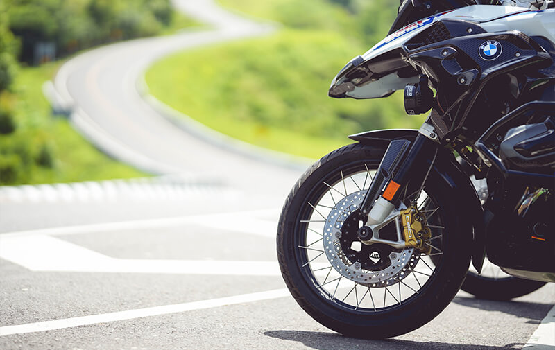 Comment choisir la meilleure assurance moto BMW ?